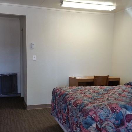 Budget Host Inn Fort Collins Extérieur photo
