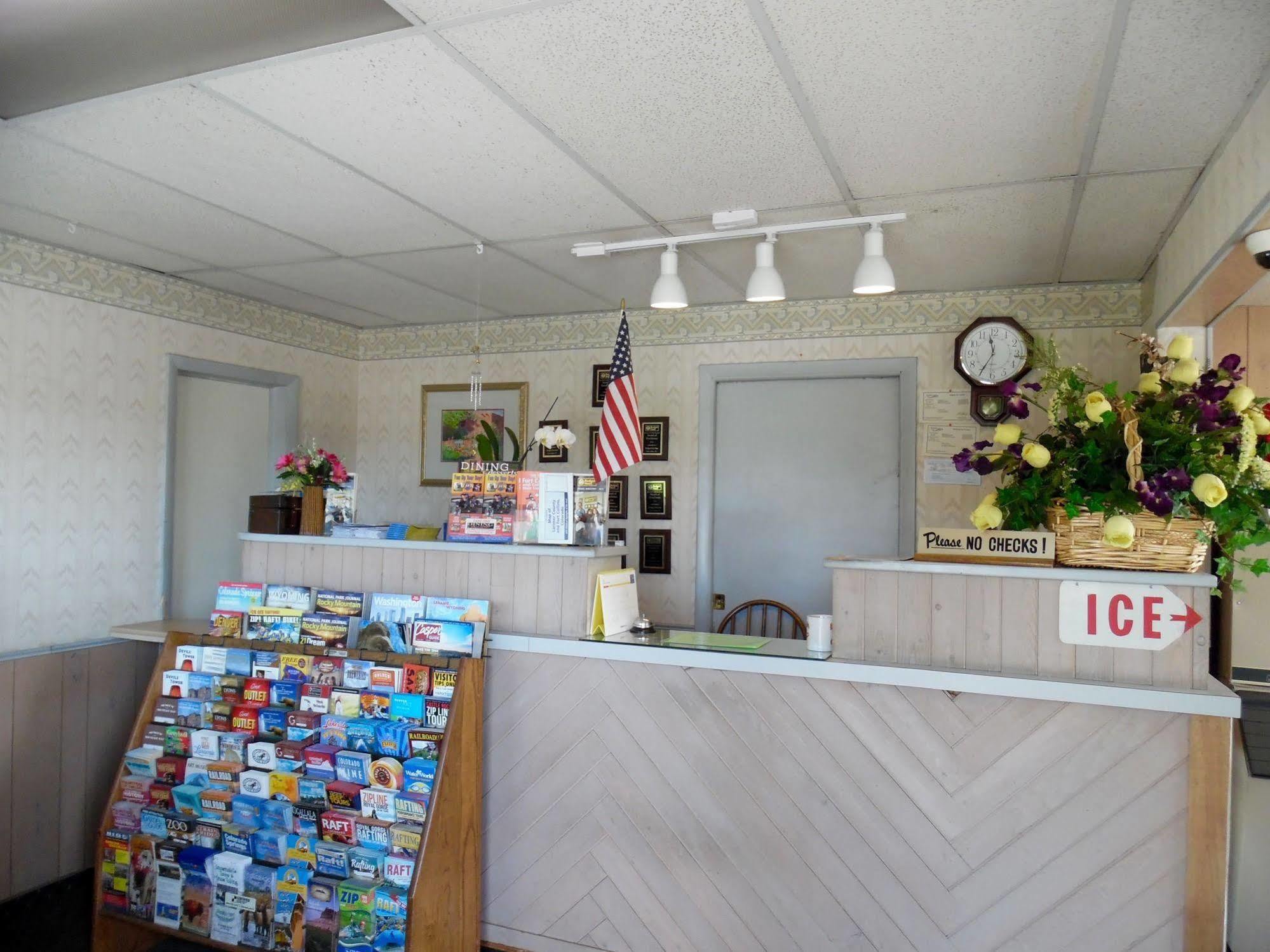 Budget Host Inn Fort Collins Extérieur photo